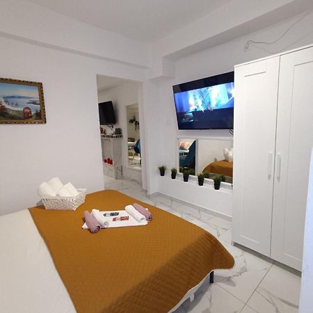Giannis Apartment 아테네 외부 사진