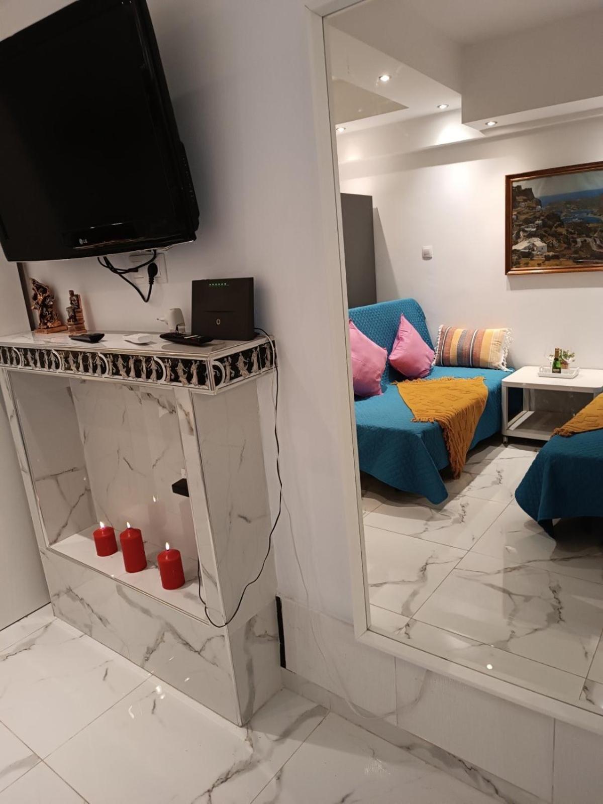 Giannis Apartment 아테네 외부 사진