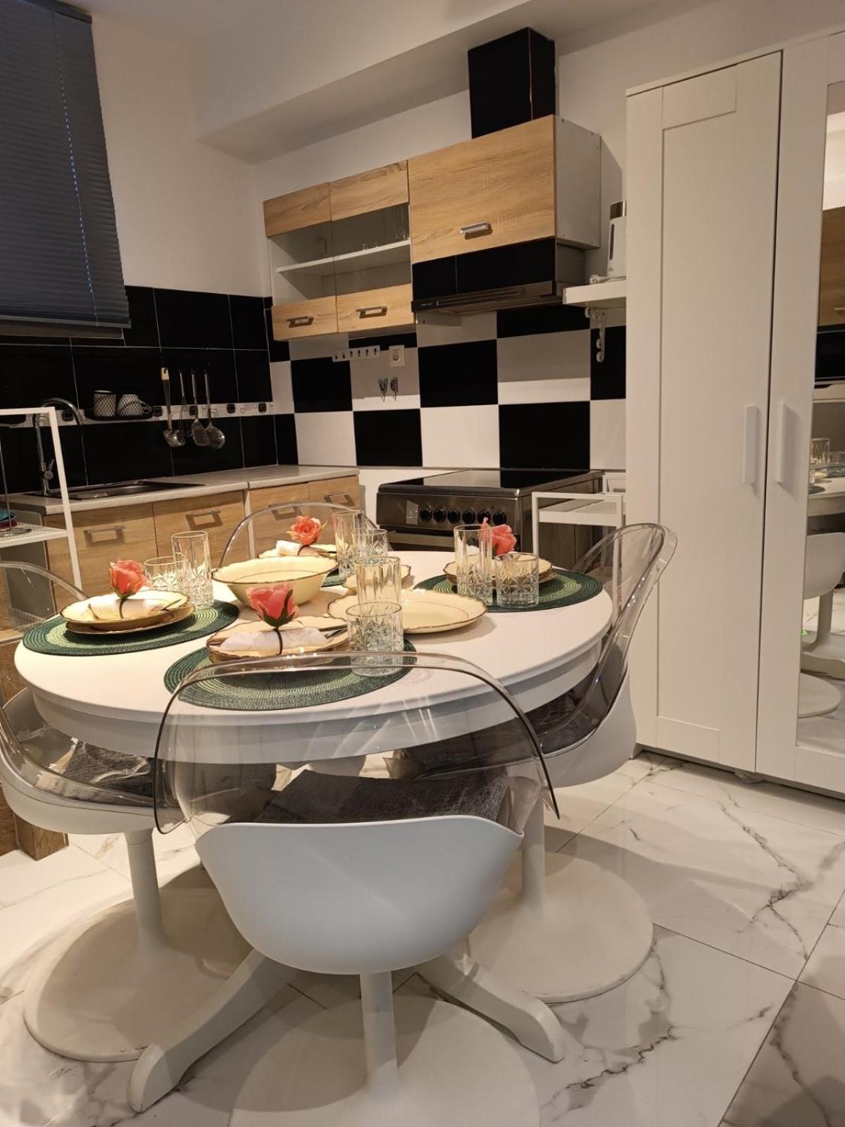 Giannis Apartment 아테네 외부 사진