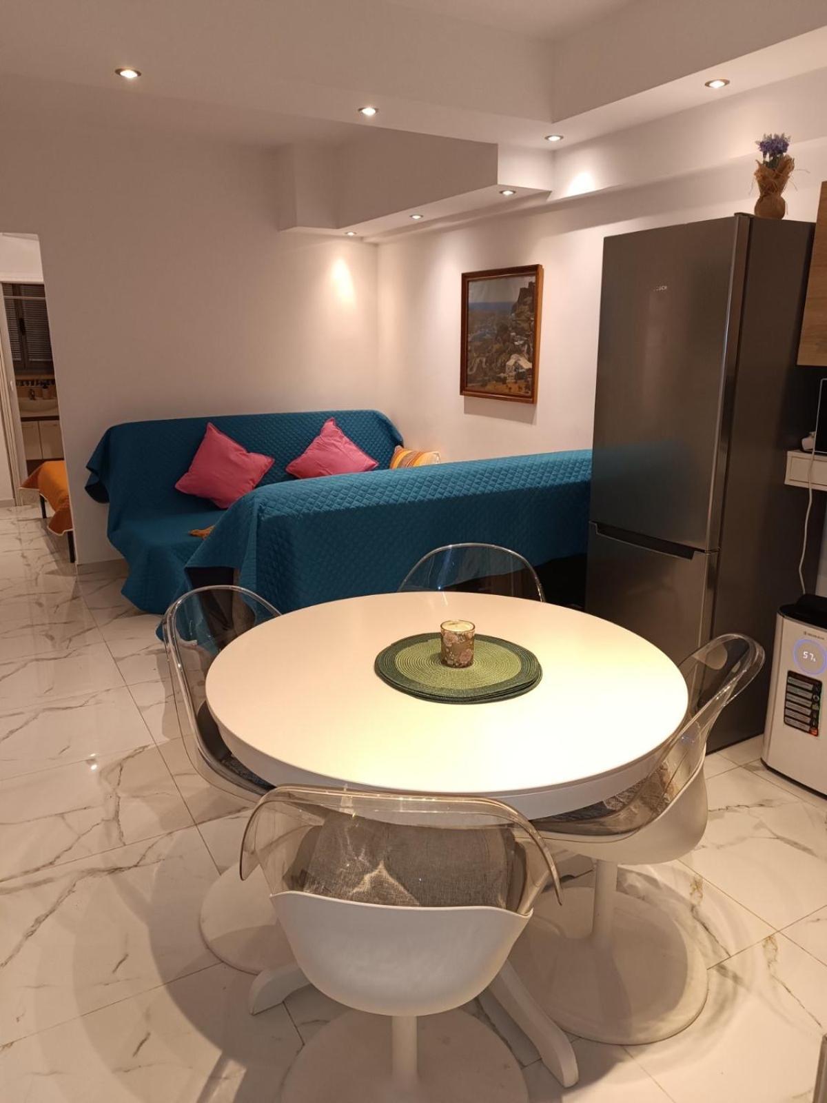Giannis Apartment 아테네 외부 사진